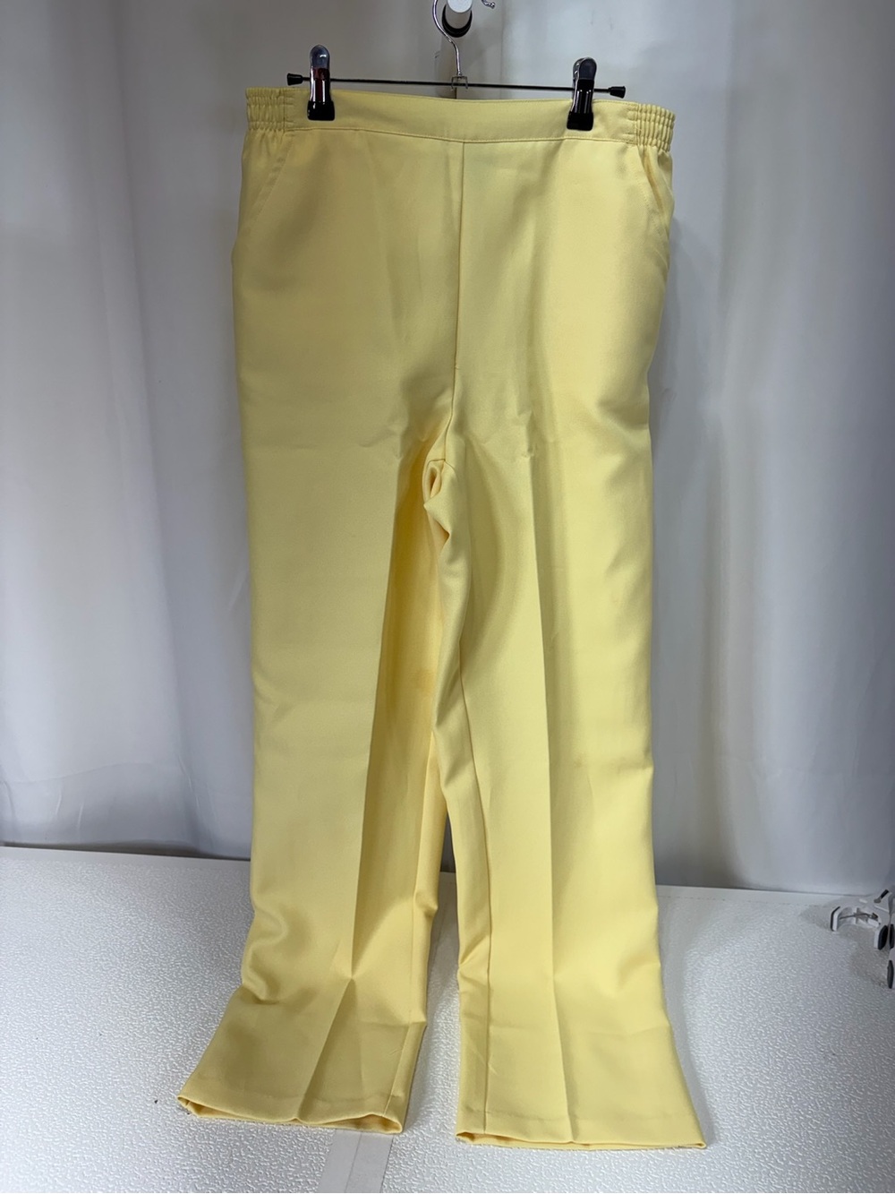 Koret Pale Yellow Pull-On Trousers 3911